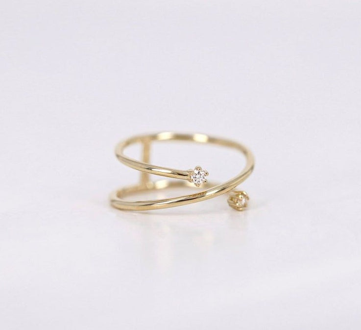 Elegant Gold Ring